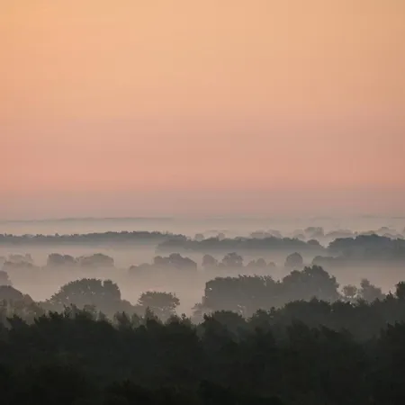 Mit Panoramaverglasung Und Meerblick Lägenhet